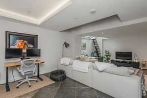 Photo 4- click for photo gallery